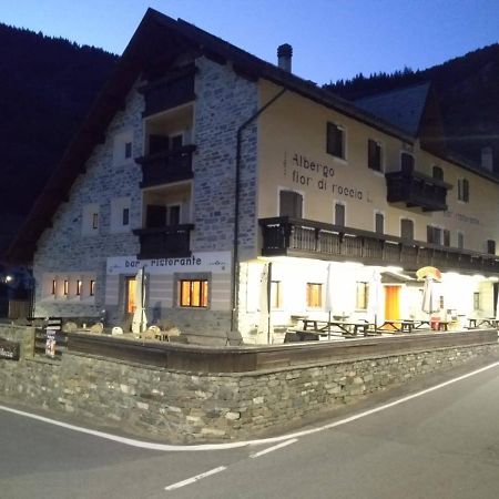 Fior Di Roccia - Valmalenco - Hotel & Mountain Restaurant Lanzada Luaran gambar